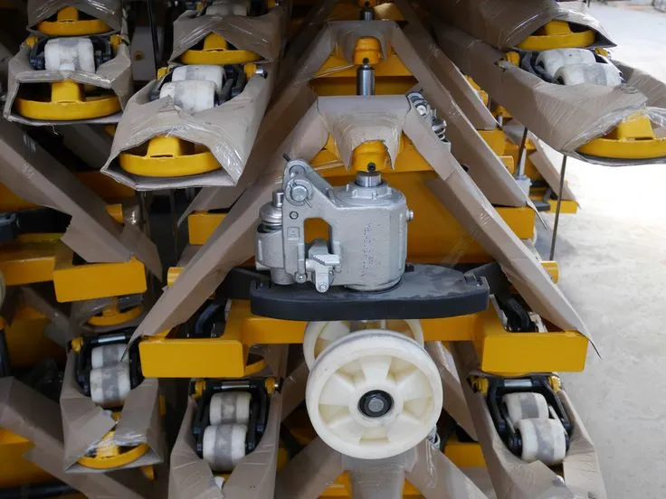 3ton 550mm*1150mm Manual Forklift Pallets Truck