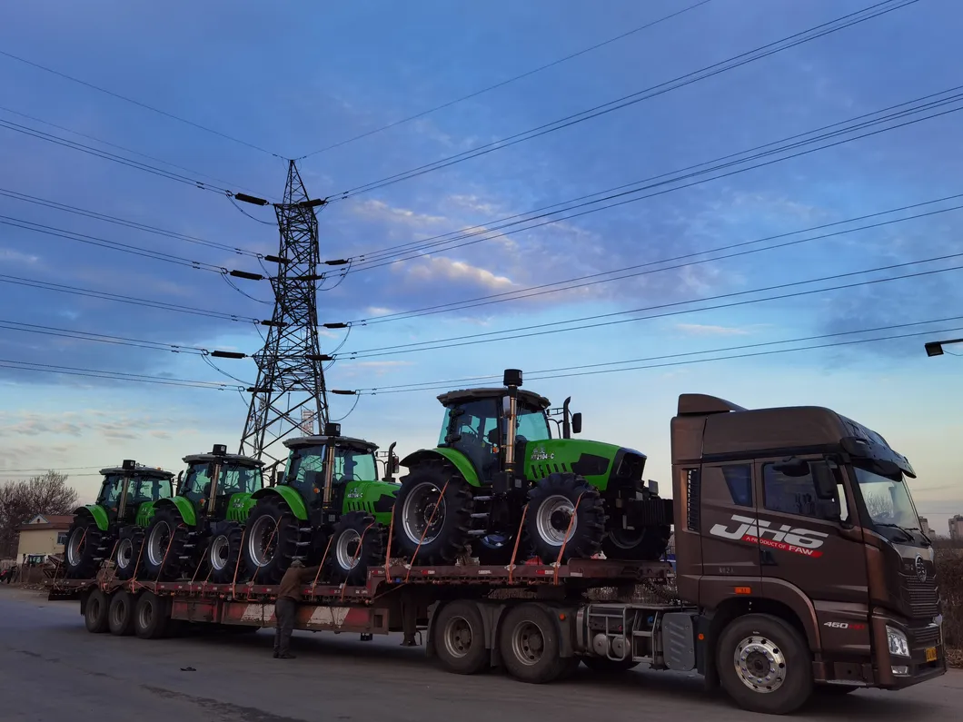 4X4 110HP Yto Engine China Famous Farm Agriculture Tractor