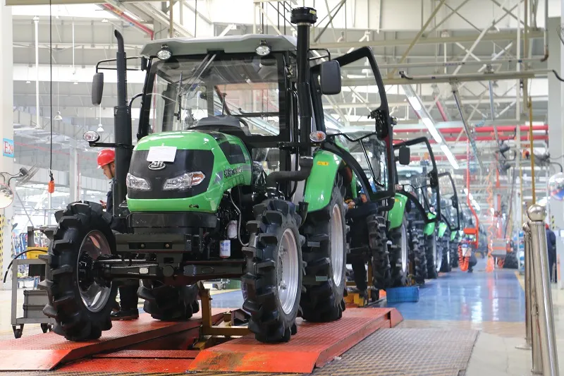 Cheap Compact Tractor, Durable Tractor, Strong 95HP Tractor Creeper Shuttle Tractor Chinese Cheap Good Quality Tractors