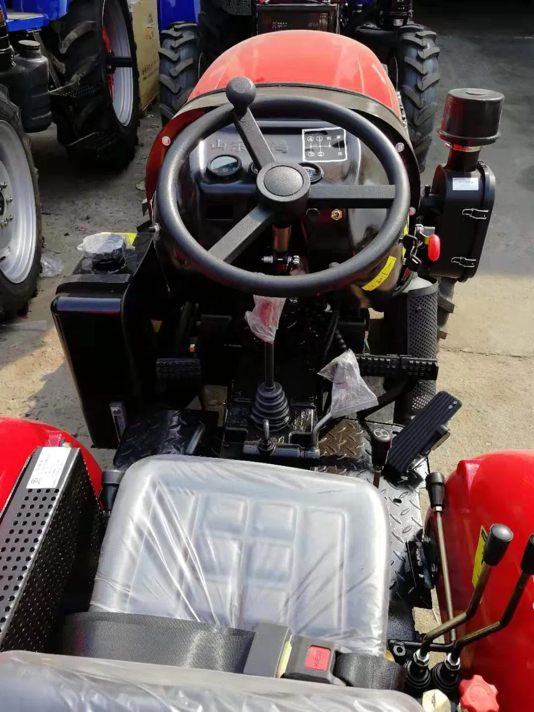 China Tractor 80 HP Agriculture Tractor, Small Farm Tractor 804 Mini Tractor, Orchard, Garden Tractor in Guangzhou, Shanghai