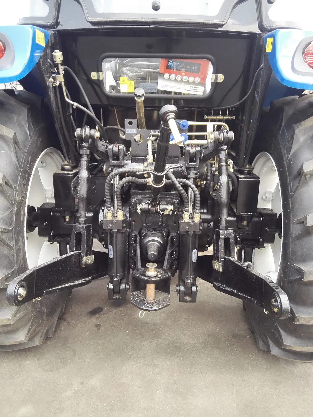 Factory Supply Agricultural Machine 140 HP, 150 HP, 180 HP Farm Machinery 1504 Agricultural Tractor, 1504 Farm Tractor, 1504 Tractor