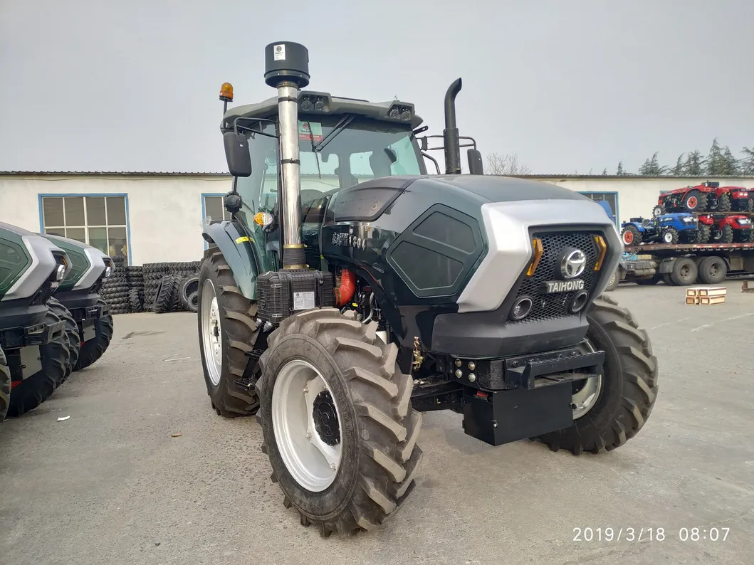 Farm Machine 130 HP Tractor, 140, 150, 160 HP Farm Tractor, Agricultural Tractor Th 1304, Th 1504 Tractor with Trailer