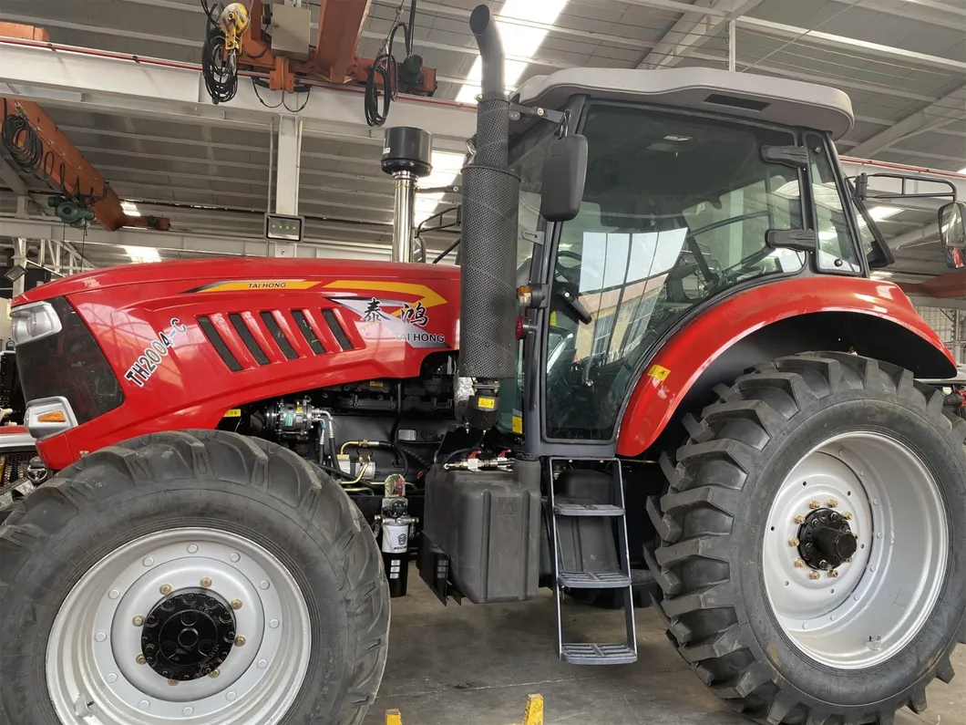 New Fashion Tractor 150 HP Tractor, Agricultural Tractor Th 1504 Farm Tractor for Trailer, Power Tiller