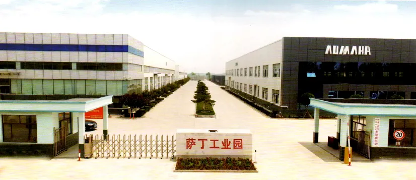 Wood Farm 80/90/100HP Paddy-Field Tractor Farm Agriculture Tractor